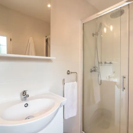 Beautiful With Private Pool Near Lake In * Olonzac